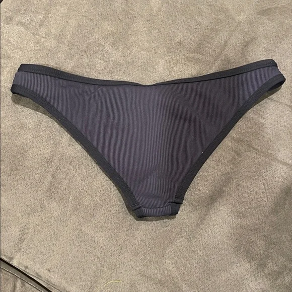 L*Space Ribbed Bikini - Picture 7 of 9